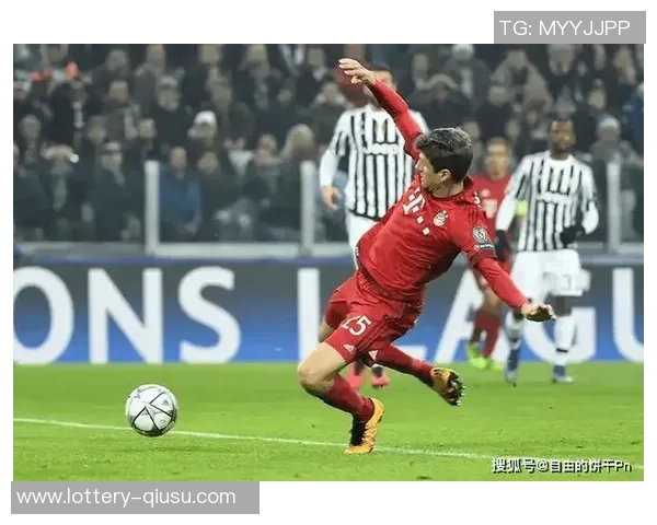 穆勒在欧冠足球2中的精彩表现与战术分析探讨